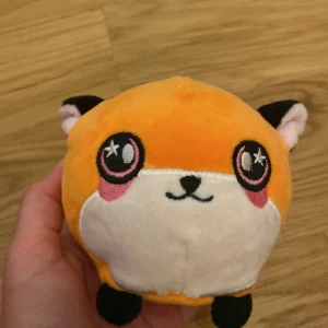 Gosedjur - Gosedjur i bra skick i squishigt material. Kan användas som stressboll.