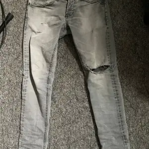 Dondup george jeans ljusgråa storlek 32