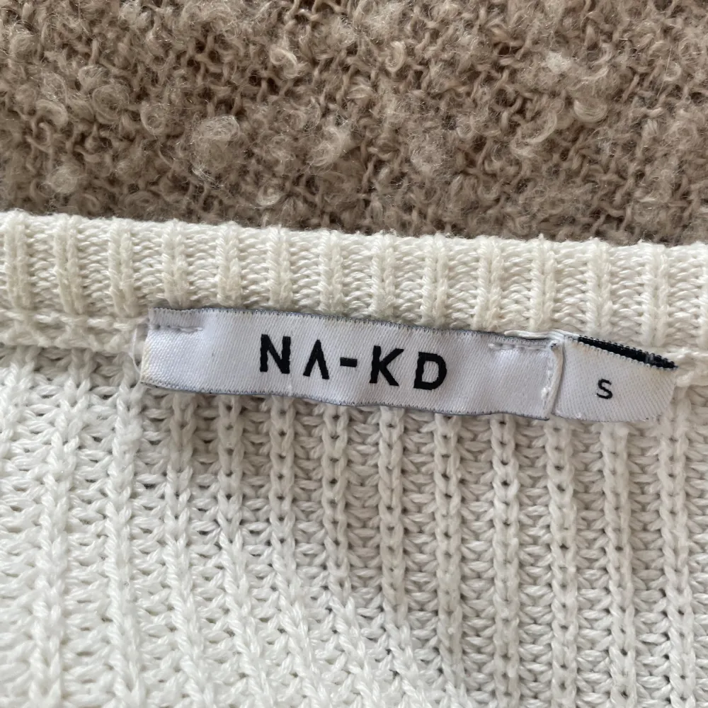 Stickad tröja från NA-KD. Stickat.