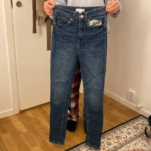 Skinny jeans - Använt typ en gång