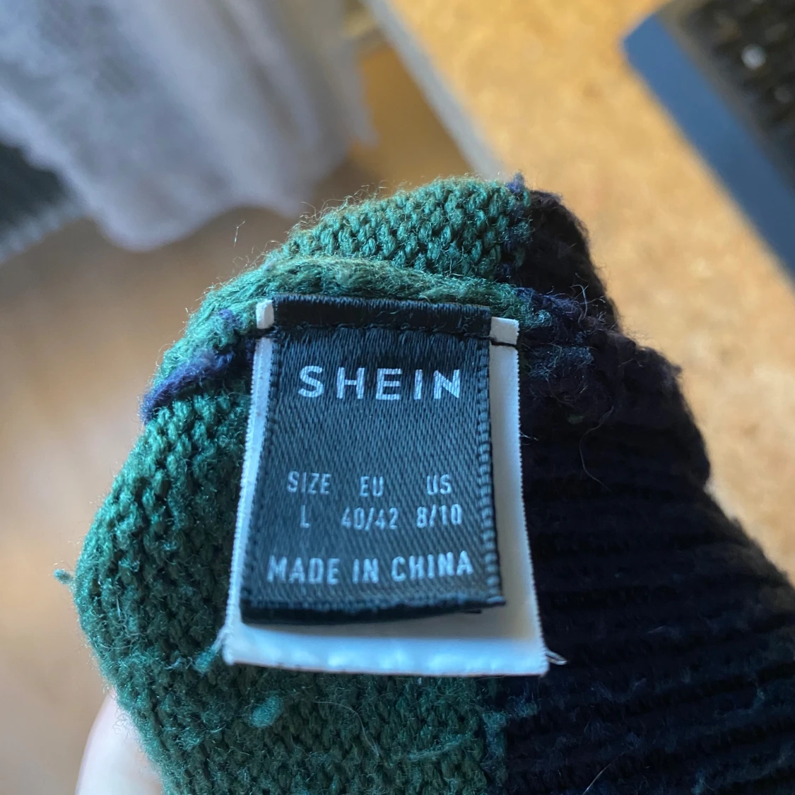 Randig stickad tröja - 91