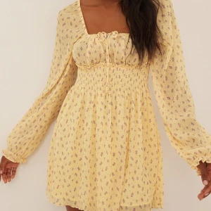 Nakd klänning - Använd en gång på midsommar 🍓 Fint skick