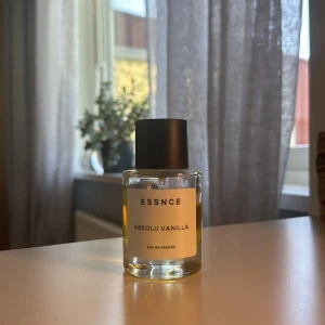 Essnce absolu vanilla  - 2/3 essnce absolu vanilla parfym