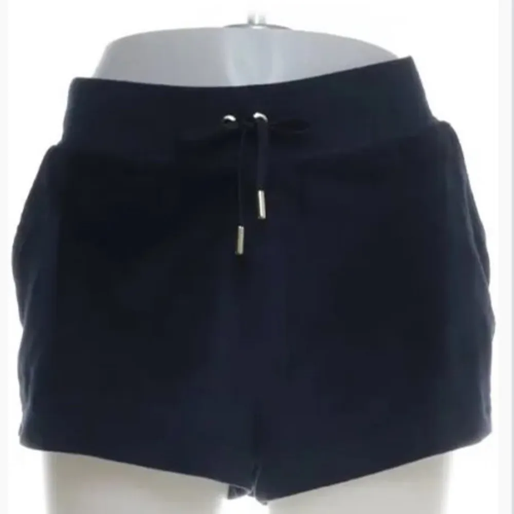 Fina Juicy Couture shorts i S.. Shorts.