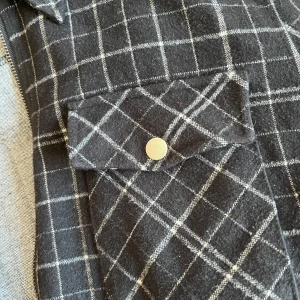 Overshirt William Baxter - Bra skick, knappt använd. Något nopprig