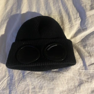 Cp company mössa  - Helt nytt skick lapp kvar