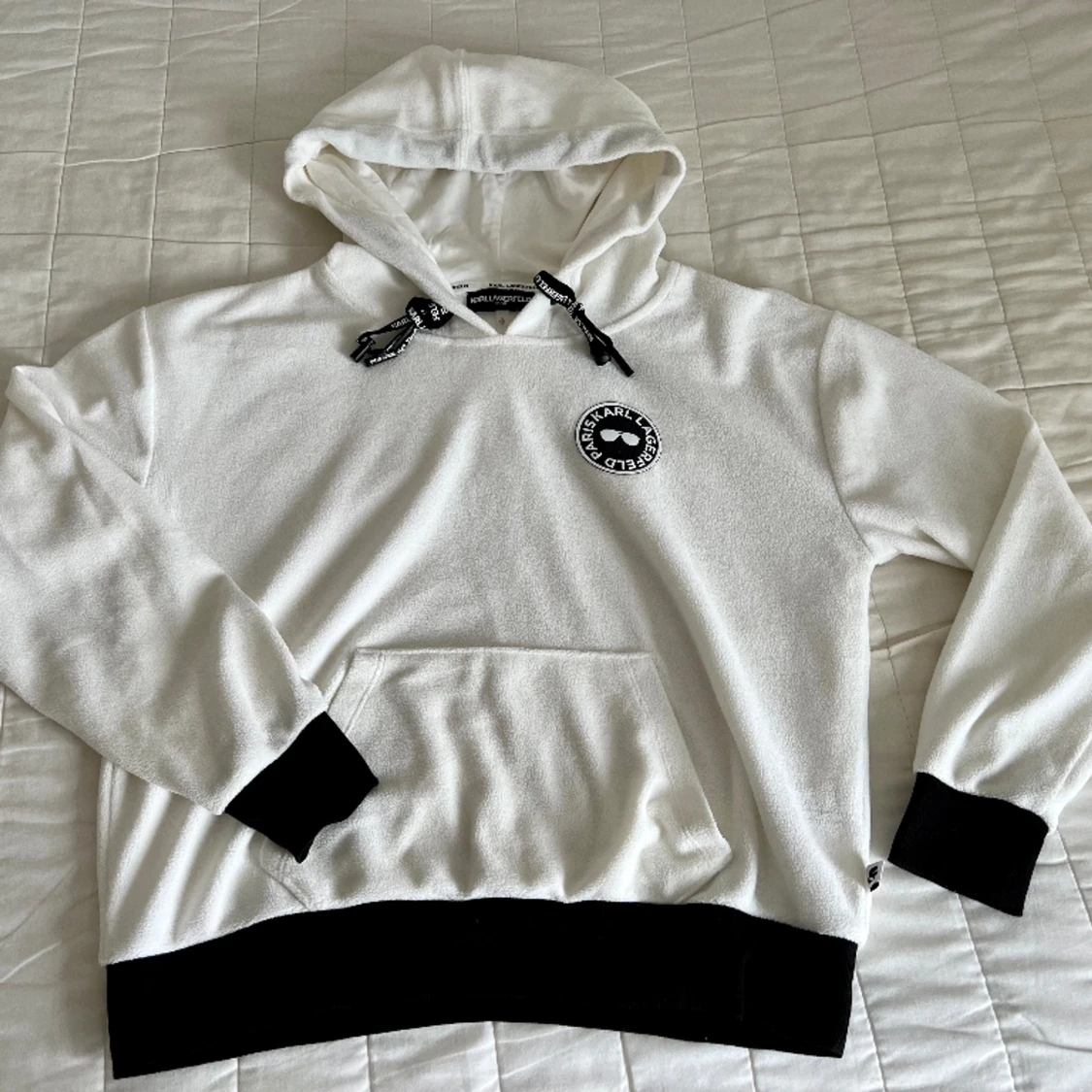 Karl Lagerfeld hoodie & byxor, S