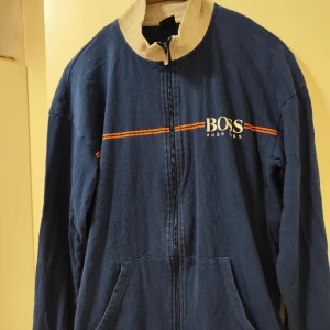 Hugo Boss zip långärmad tröja  - Hugo Boss zip långärmad tröja  Strl XL