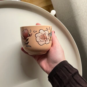 blommiga Tekoppar - Aldrig använda 