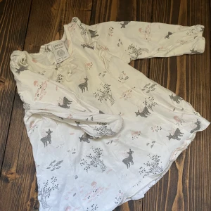 Klänning/ Tunika - Fint skick! Till bebis 