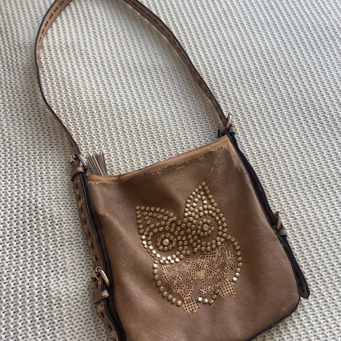 TUMBLR style shoulder-bag med söta detaljer - 90