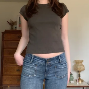 Brun t-shirt - Brun basic t-shirt från Brandy Melville! 💘