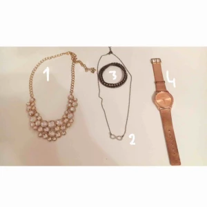  - Snygga och sparsamt använda smycken (alla är i gott skick). Säljs pga att de inte har kommit till mycket användning. 70kr inkl frakt för nr 1, resten varierar mellan 20-40kr beroende på smycke (kontakta mig privat vid frågor) ❤️❤️