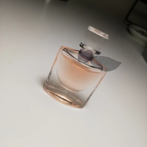  - Lancome mini parfym 