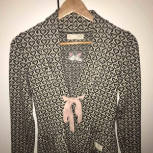  - Fint skick, använd ca två ggr, nypris 1795kr