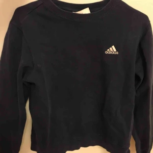  - Adidas superskön!