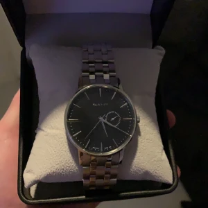 Gant klocka - silver - Så gott som oanvänd. Ordinare pris ca 2000kr