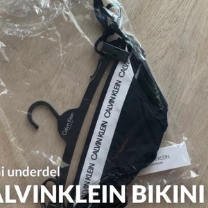 Calvin Klein bikini underdel  - Helt oanvända, beställde fel storlek och modell. De är i storlek S. Priset kan diskuteras. Nypris: 400kr