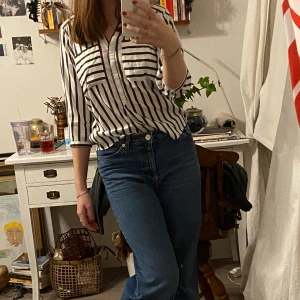 Blus - Trekvarts ärmad blus från VeroModa