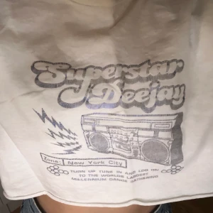 Vintage topp  - Väldigt sliten men sjukt söt 🥸