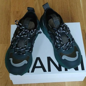 Äkta GANNI låga sneakers stl 39 - Äkta GANNI låga sneakers stl 39