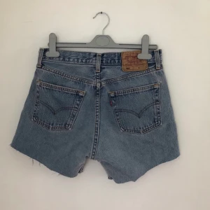 Levis vintage shorts  - original strl 30 men sitter som  en 26/27