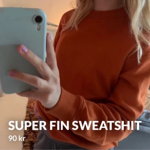 Super fin sweatshirt - Använd få tal gånger men är i toppen skick!