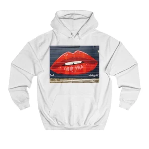 The cool elepant - Jätte fin hoddie från the cool elepant. Bra skick trycket är dock lite uttvättad men jag tycker dock att den är snyggare så. Säljer eftersom att den är lite för liten.