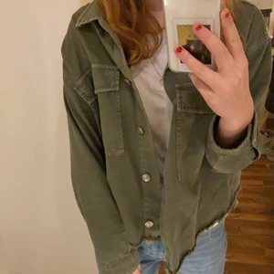 Grön jeans jacka - grön  jeans jacka 