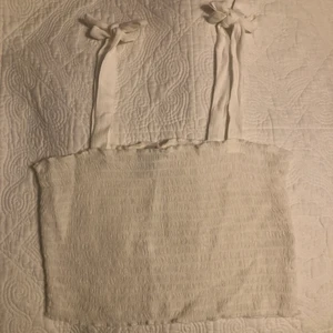 Linne/topp - Fin topp från NLY trend i storlek S! Använd en gång ✨