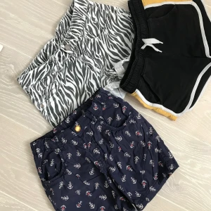 Shorts - 3 stycken shorts, använda ett få tal,  pris för alla