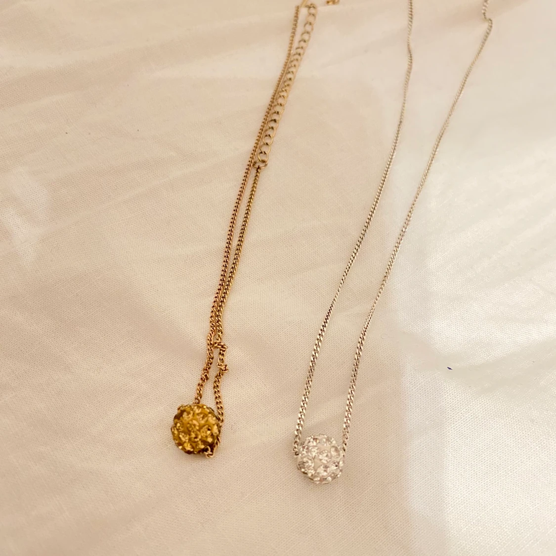 Handgjorda halsband  - 90