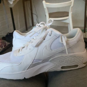 Nike air max - Använda 2 gånger, mycket fina. Storlek 38,5