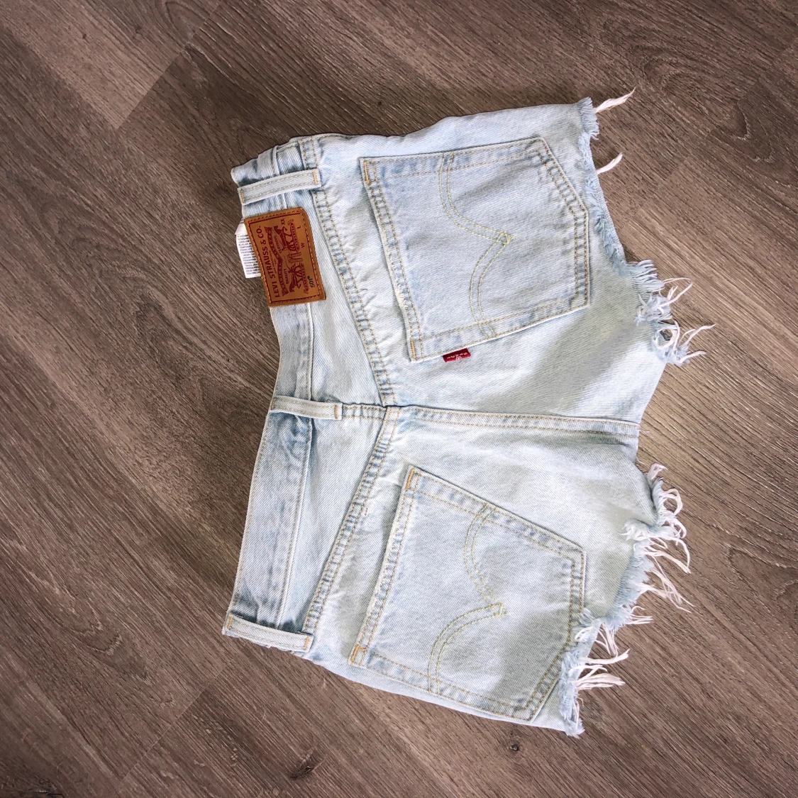 Levis shorts - 90