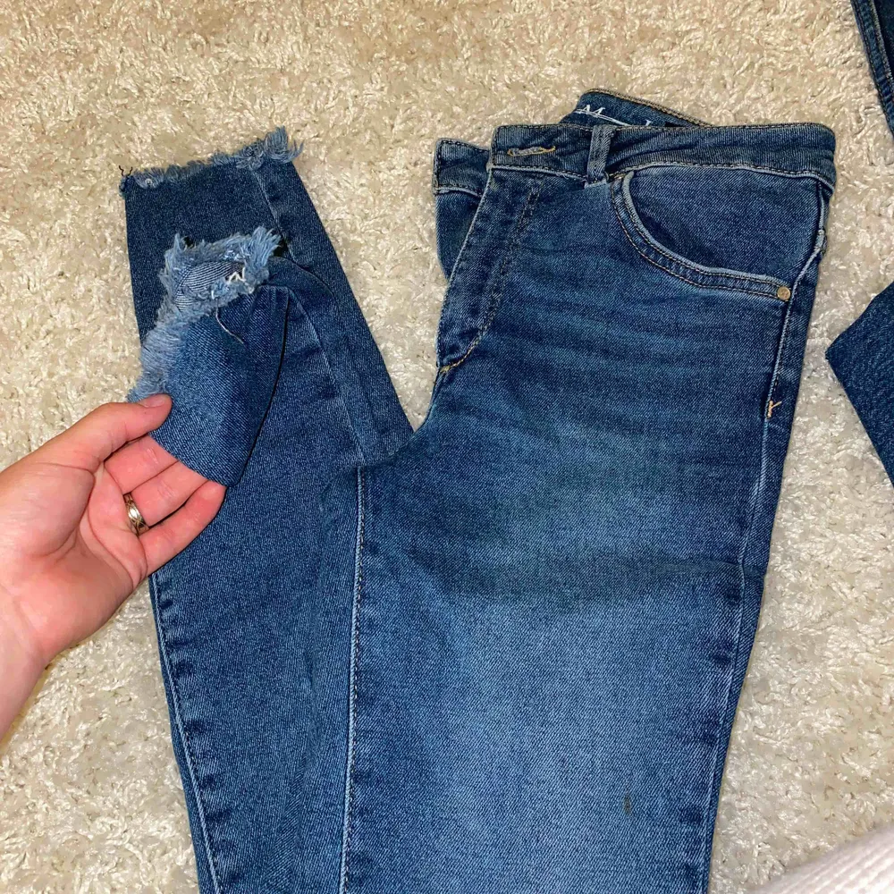 Likande byxor som förra fast i slim modell från bikbok!. Jeans & Byxor.
