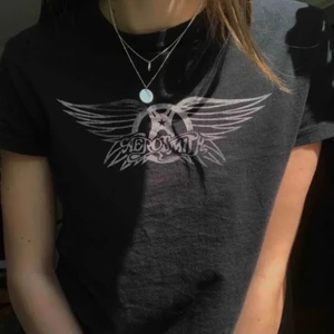 Vintage tshirt  - Supersnygg vintage tshirt. Fint skick! Köparen står för frakten <3