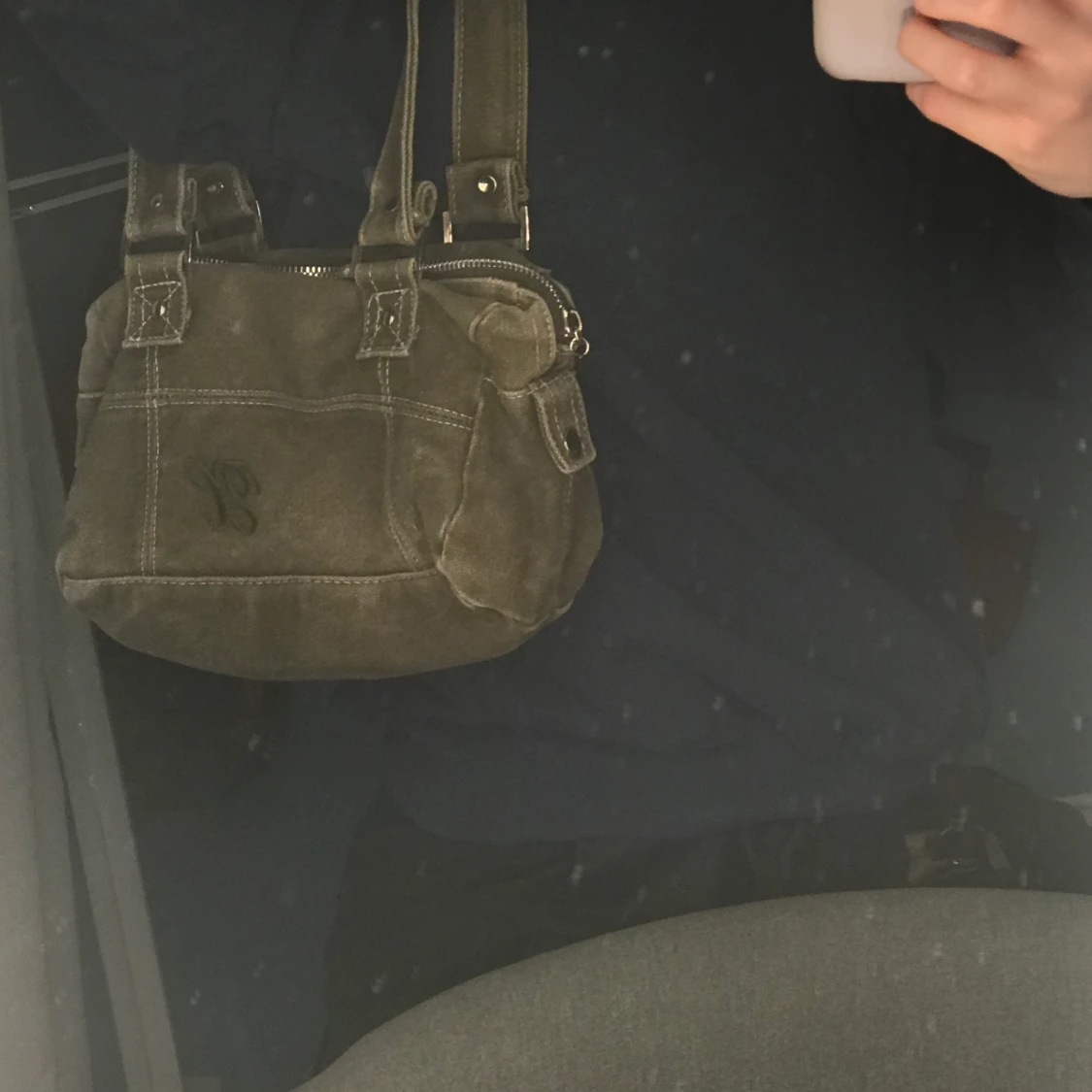 Brun grön väska  - 90