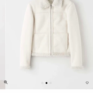 Climber jacka - Intressekoll på mkn superfina jacka från tiger of sweden. Man kan vända den ut och in så att det blir en teddyjacka. Jag har egentligen strl S men L passar perfekt. köpt för 2500kr. Och i princip nyskick!