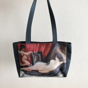 Väska från The National Gallery  - 63 kr frakt tillkommer 🌸 väskan är i fint skick 