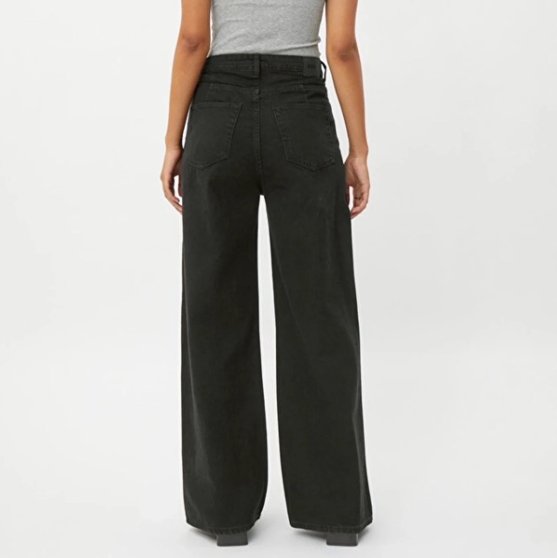 Nya Weekday modell Ace - 91