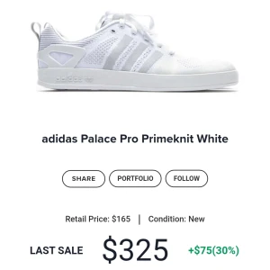 Adidas palace pro primeknit white strl 44 - Dessa går för mer än 325$ på StockX då de är slutsålda över allt! Skick 7/10. Har tyvärr inte kvar skokartonger :( Vid frågor kontakta mig! 