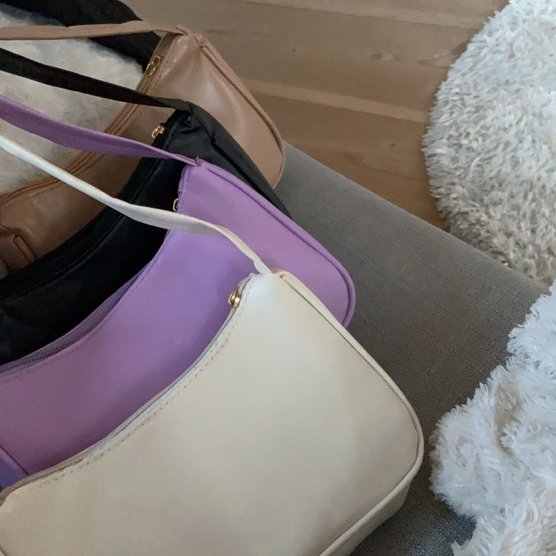superfina shoulder bags - oanvända!