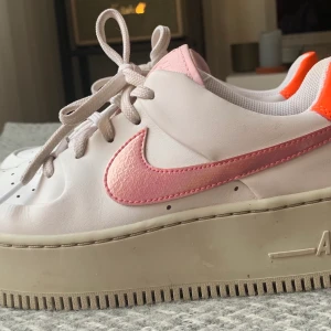 Nike air force 1 SAGE - NIKE AIR FORCE 1 SAGE. US 6.5