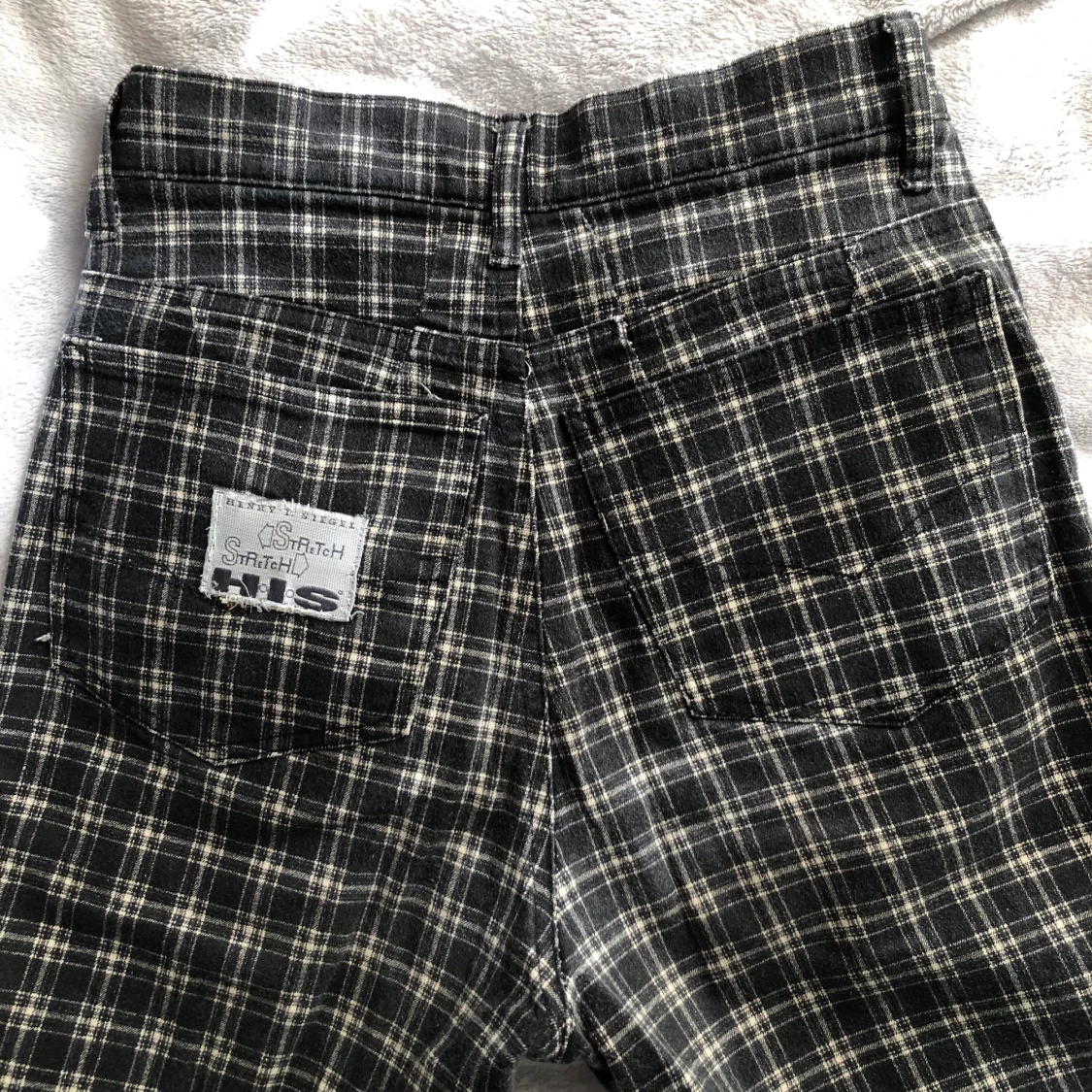 Rutiga 90-tals byxor - 91