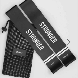  - Säljer ett tränings band från stronger i medium. Aldrig använt. Påsen ingår. Kan frakta eller mötas upp :) 