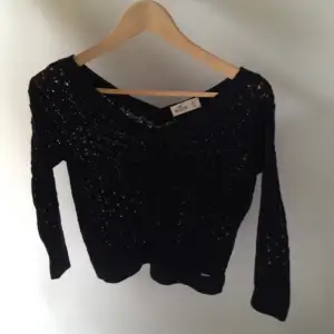 Hollister, navy blue see through cropped sweater