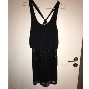  - Jättefin klänning i fint skick! 