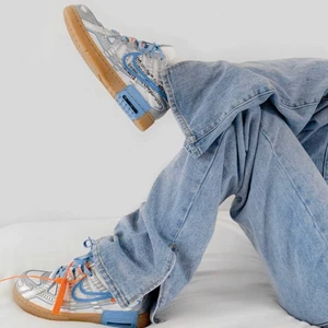 Off-White sneakers, helt nya - Helt nya skor, precis köpta från SNS. Storlek 36,5