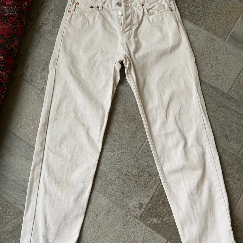 Högmidjade junkyard jeans i strl 29. 75kr exklusive frakt eller högsta bud. Jeans & Byxor.