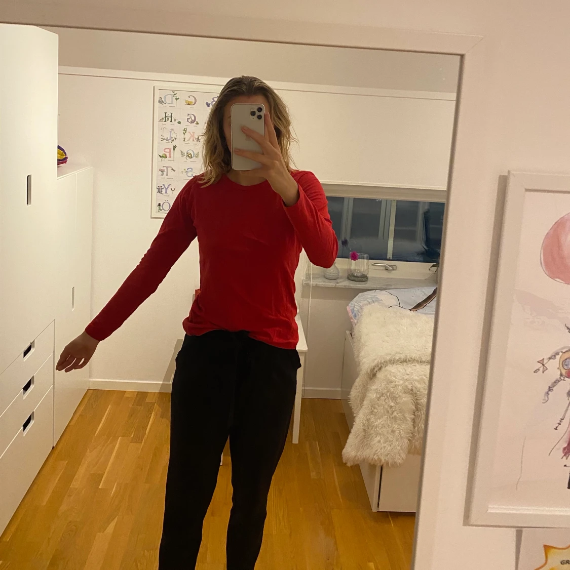 Långärmad röd tröja❤️